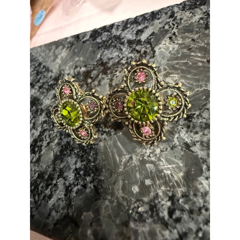 Vintage Sarah Coventry Green & Pink Rhinestone Flower Clip-On Earrings Gold Tone - Picture 5 of 9